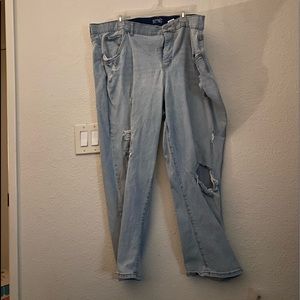 (Used) ripped boyfriend jeans